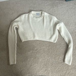 Urban outfitters white cropped sweater size medium